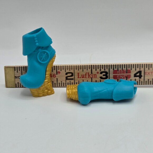 Monster High Shriekwrecked Dayna Treasura Jones Doll Shoes Blue/Gold - Picture 2 of 4